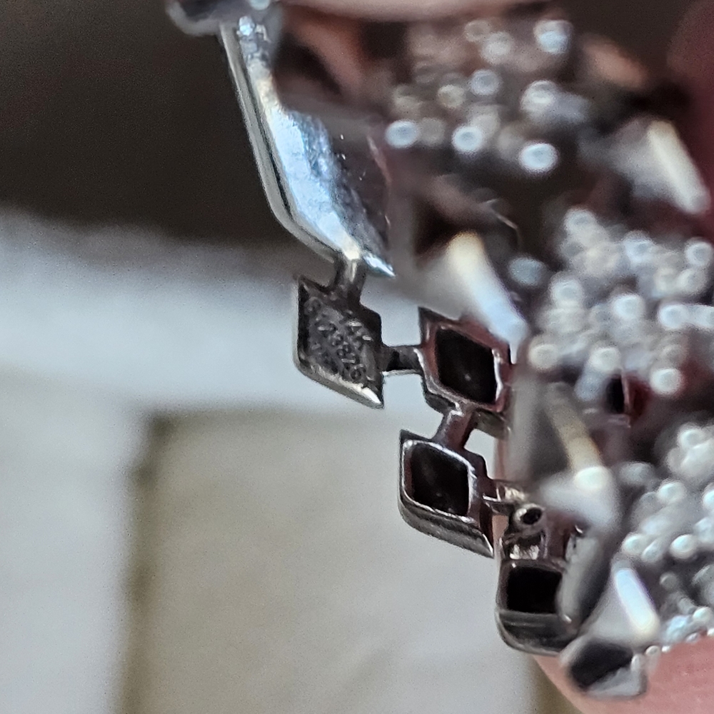 Gabriel&Co White Gold Diamond Band - Picture 5 of 9